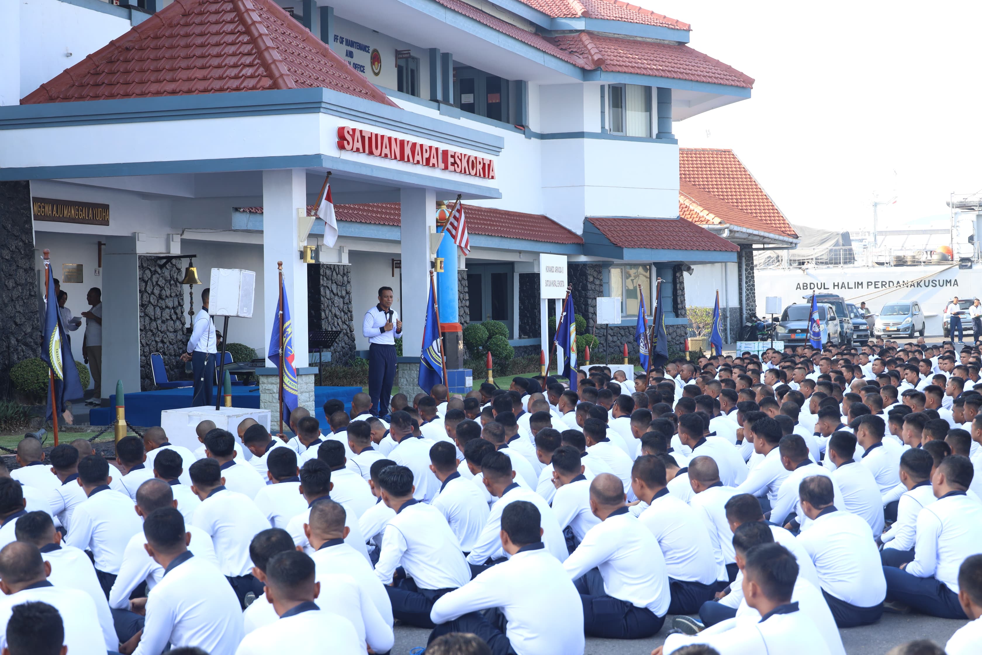 Erkakni aldagan shahvoniy qizlarning gozal vasvasasini tomosha qiling Eng erotik spektakl
